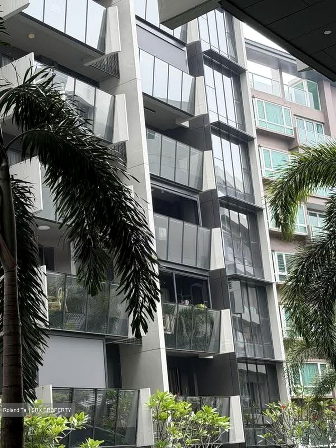 Haus On Handy (D9), Condominium #633029171